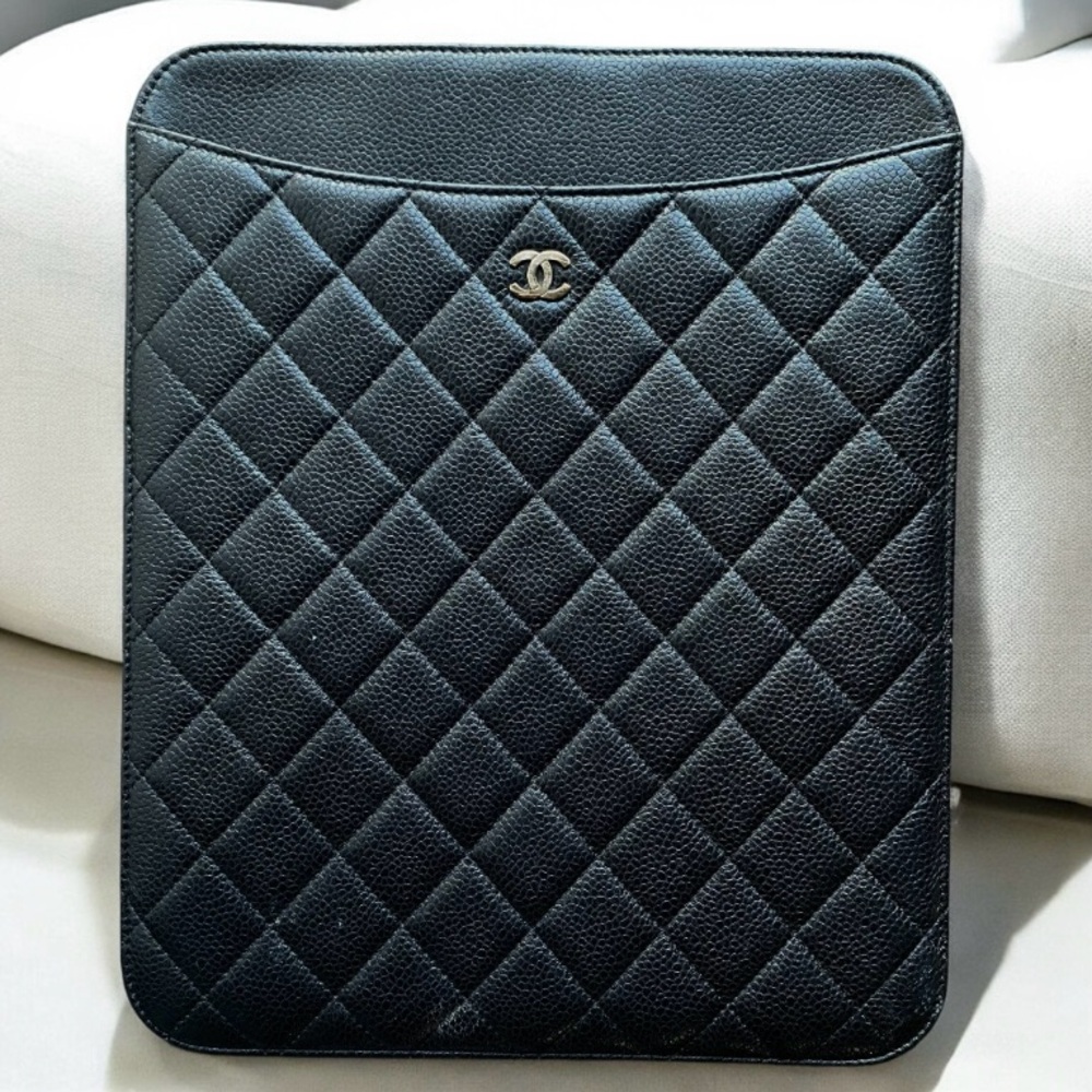 CHANEL Black Calfskin Quilted Classic iPad Tablet Case - Authentic